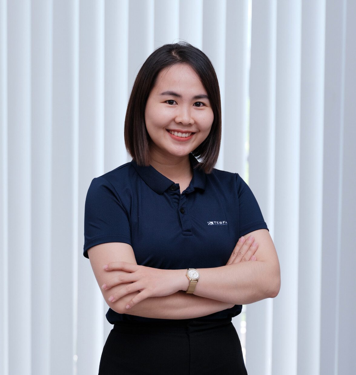 Liên hệ 8 1 1